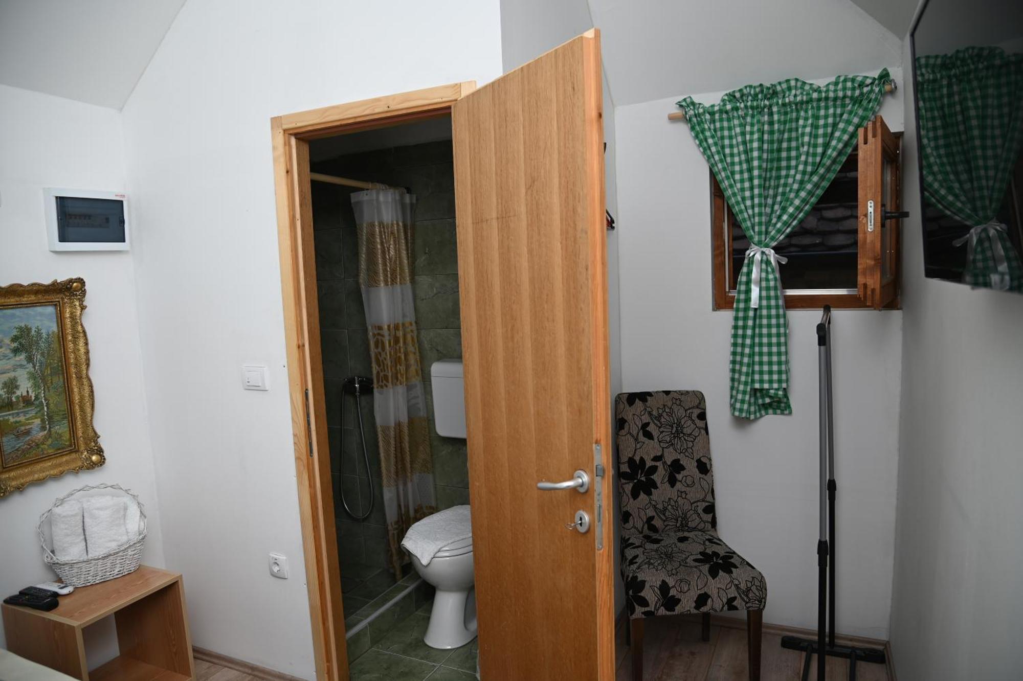 Konak Dobri Potok Krupanj Εξωτερικό φωτογραφία