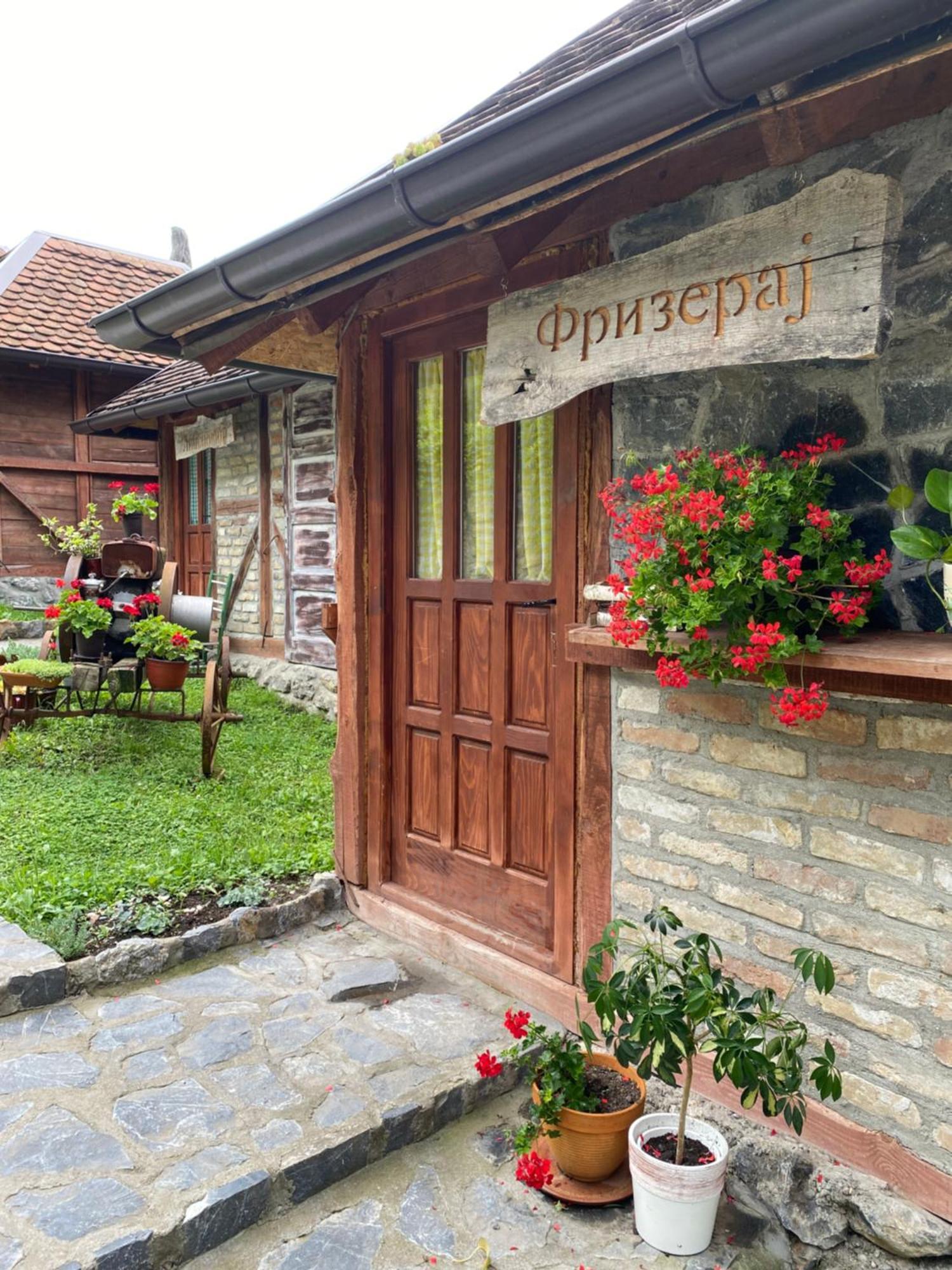Konak Dobri Potok Krupanj Εξωτερικό φωτογραφία